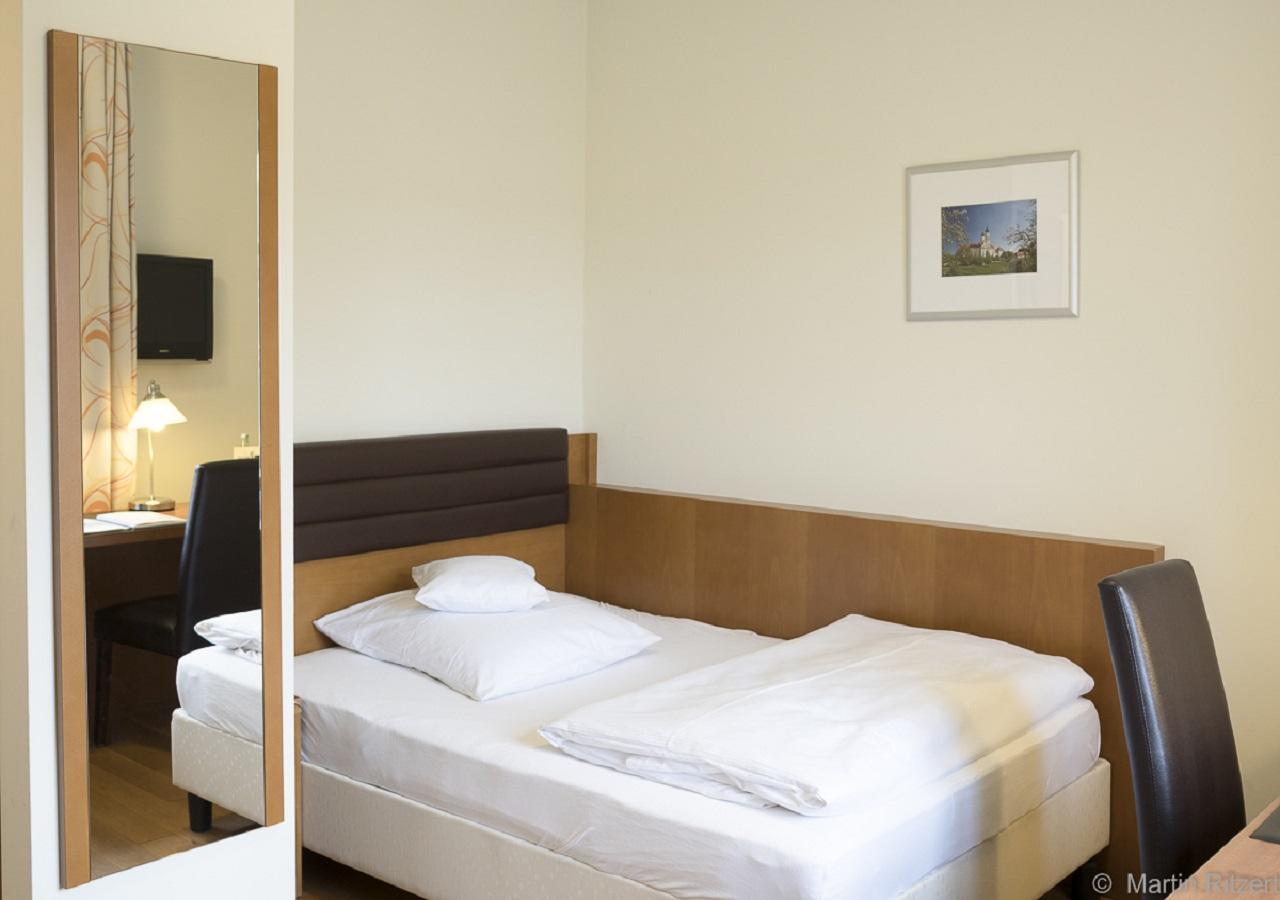 Klostergasthof Roggenburg Zimmer foto